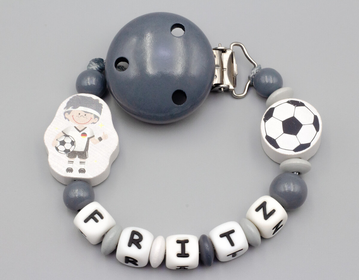 Schnullerkette Fussballer Bild 1