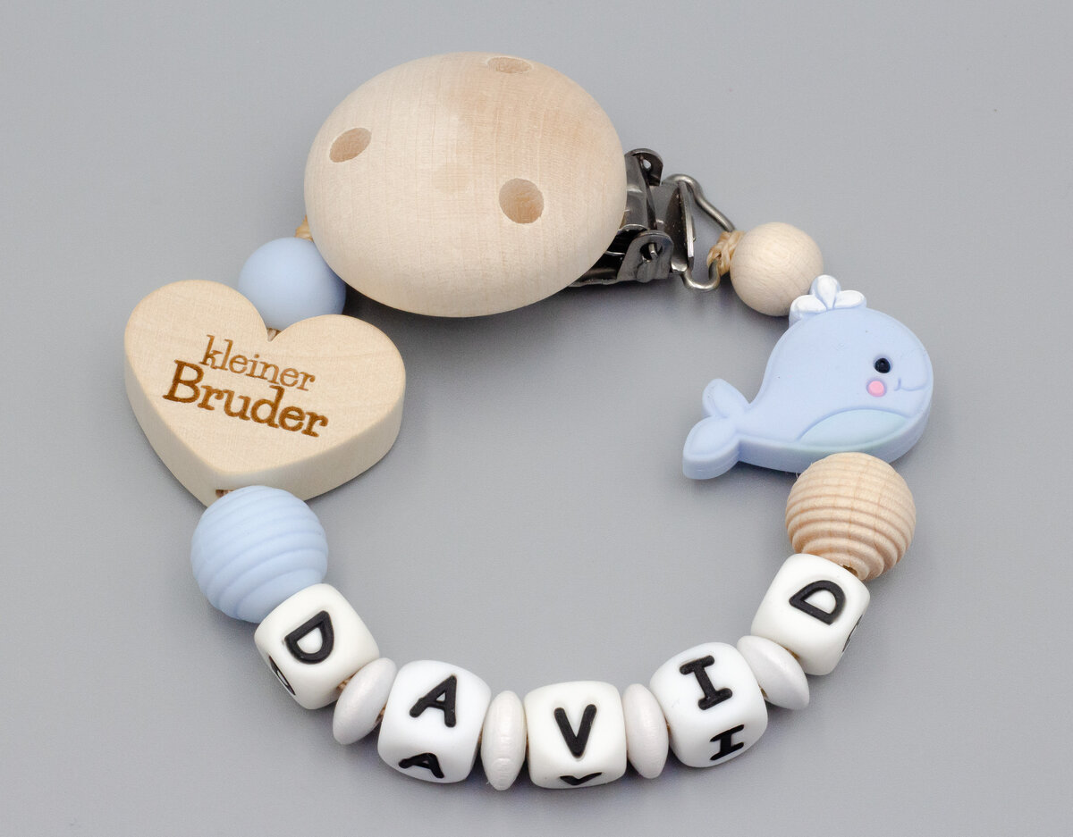 Schnullerkette kleiner Bruder mit Wal Bild 1