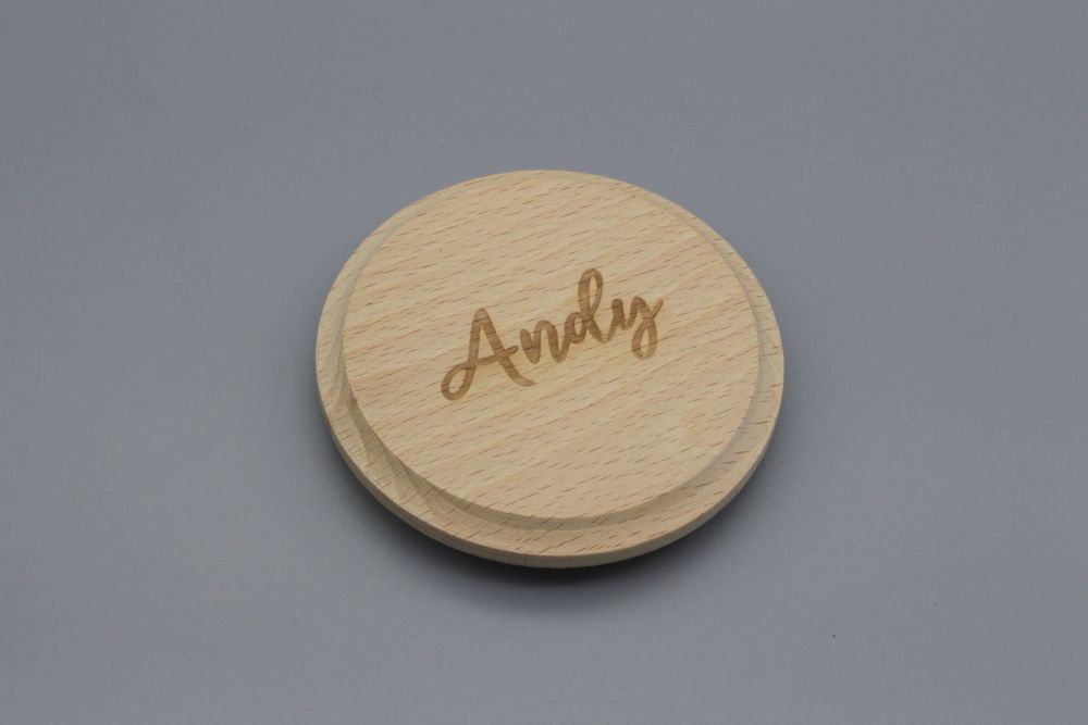 Bierdeckel / Glaseckel mit Wunschlasergravur geschwungene Schrift