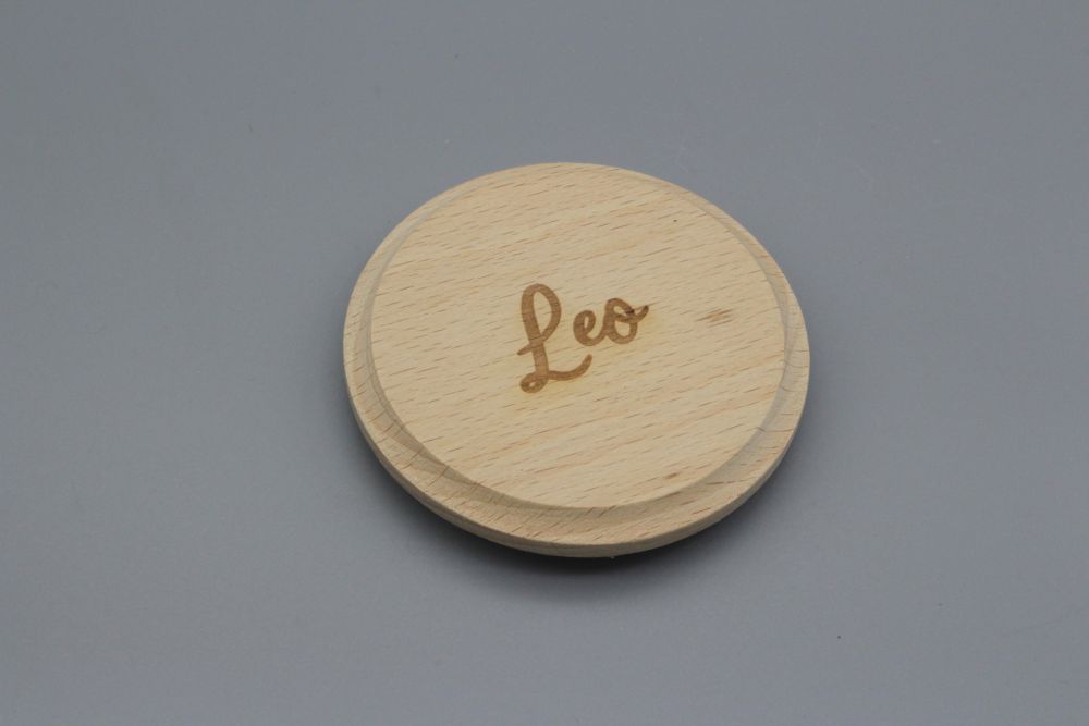 Bierdeckel / Glaseckel mit Wunschlasergravur geschwungene Schrift