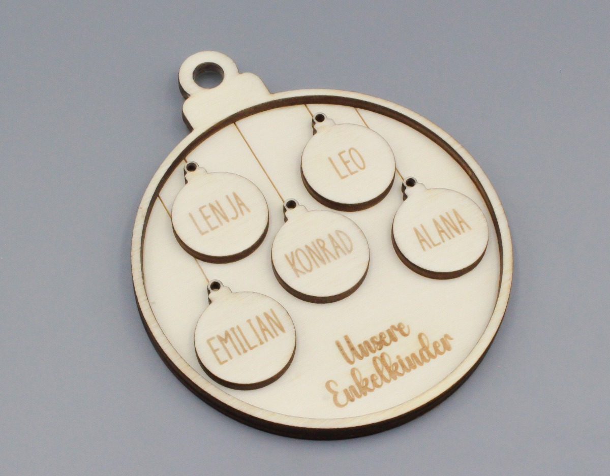 Personalisierte Christbaumkugel mit Wunschnamen und Wunschtext aus Holz 5 Kugeln