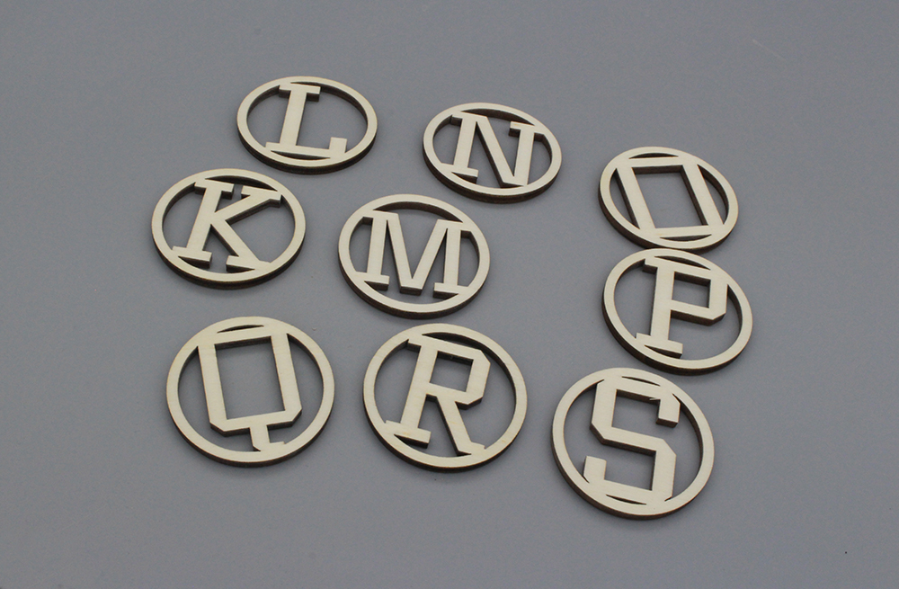 Geschenkanhänger Monogramm / Anfangsbuchstabe rund Ø 5cm | Geburstag | Weihnachten
