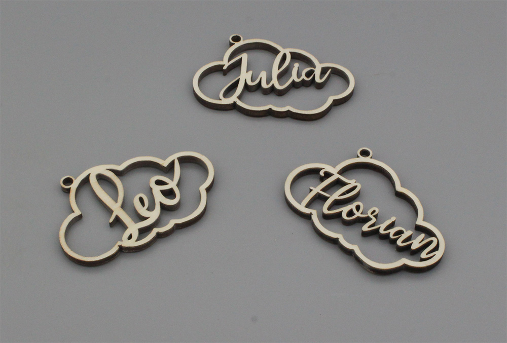 Geschenkanhänger Wolken mit Wunschname