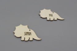 Geschenkanhänger Dinosaurier für Kinder Triceratops